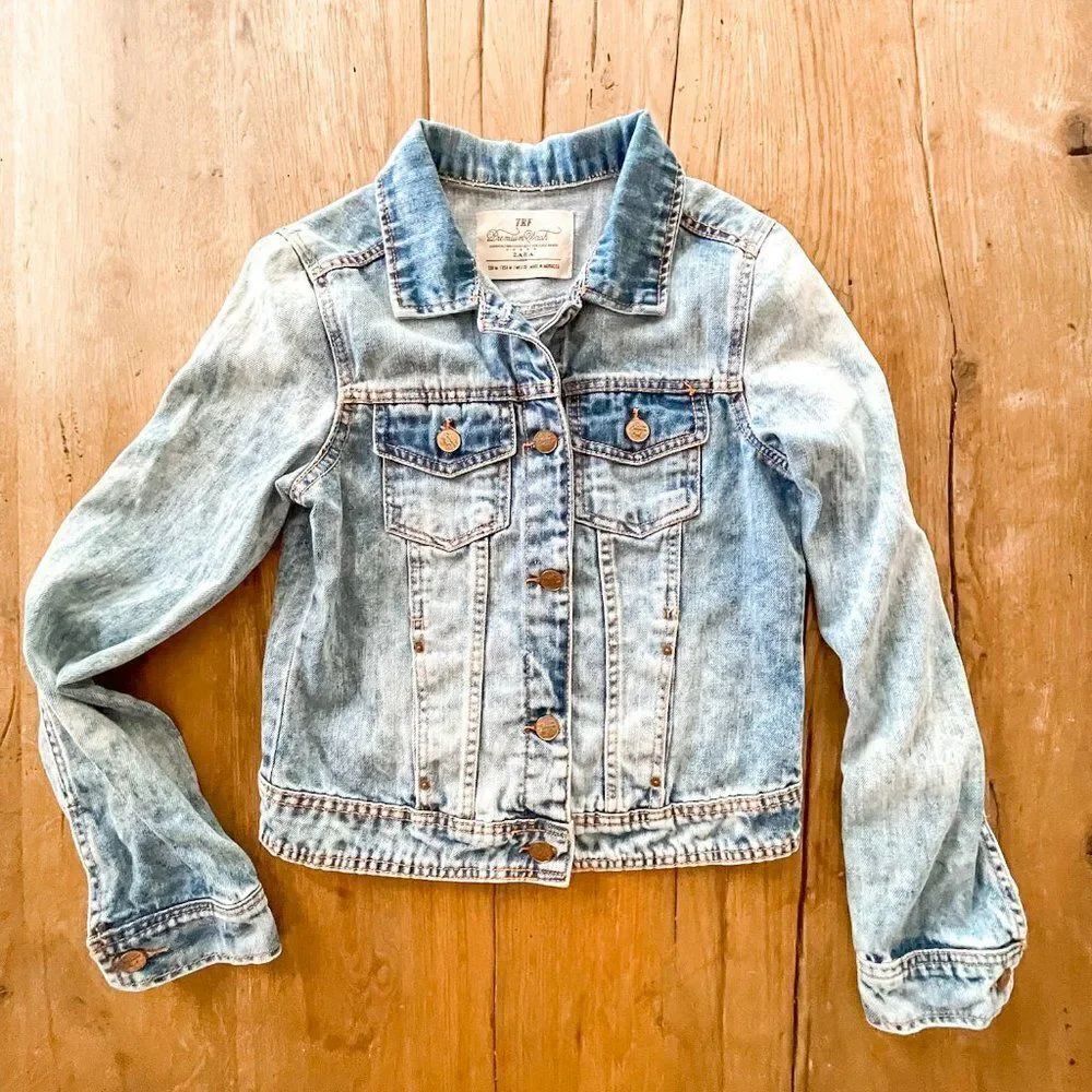 Zara Premium Wash Denim Jacket, Size M